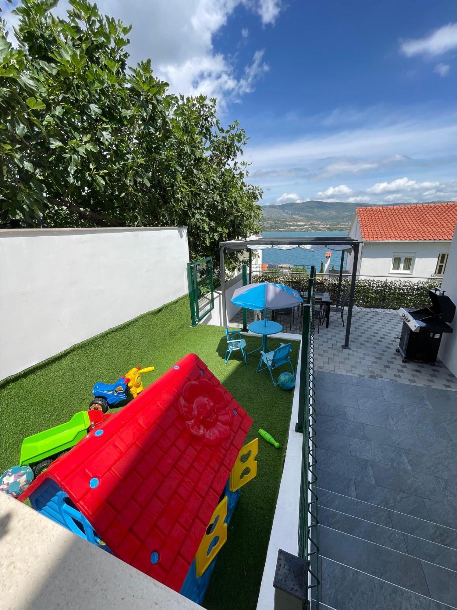 Delux Apartment Eva Trogir Luaran gambar